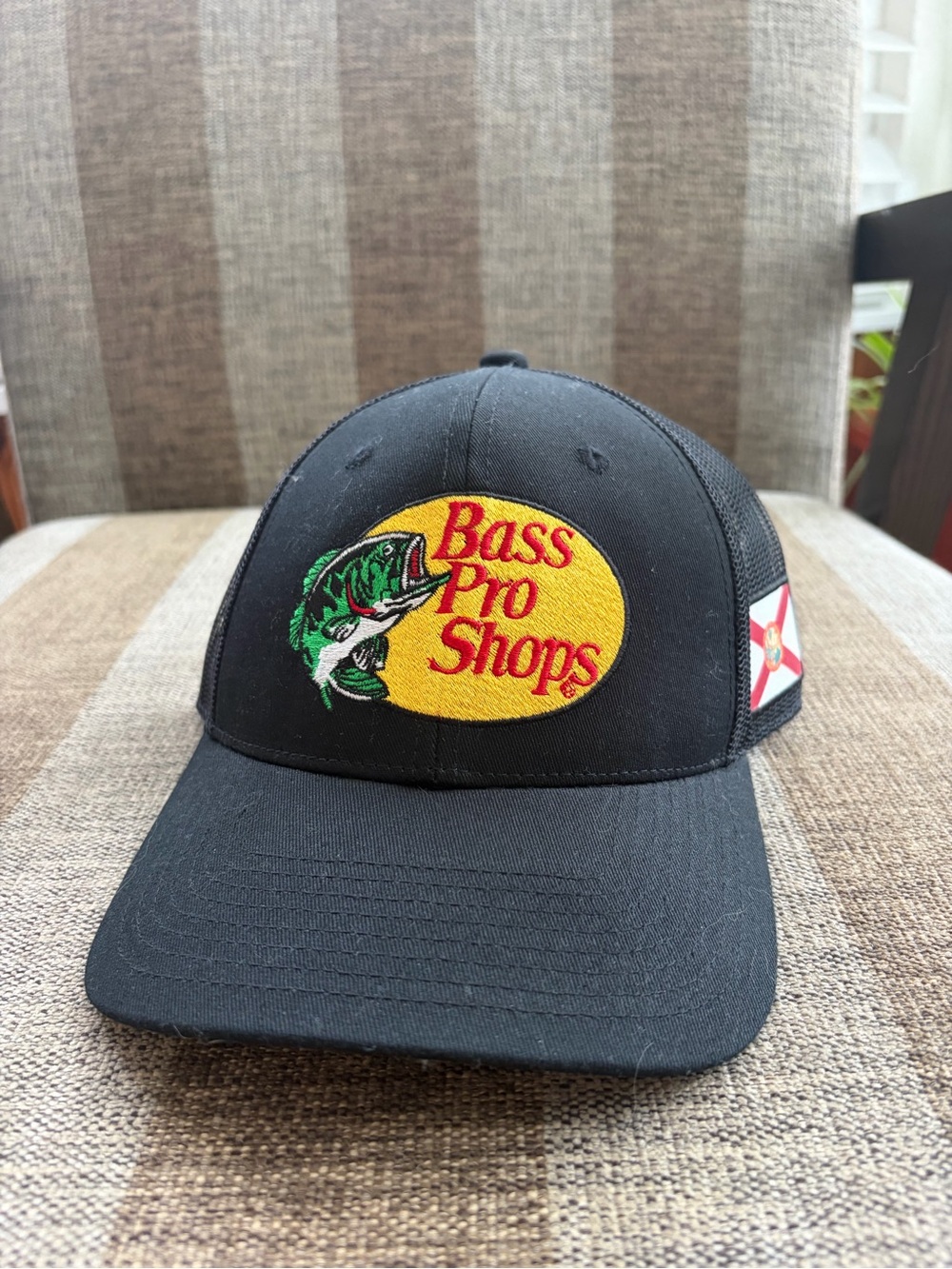 Bass Pro Shops Black Mesh Trucker Hat Florida